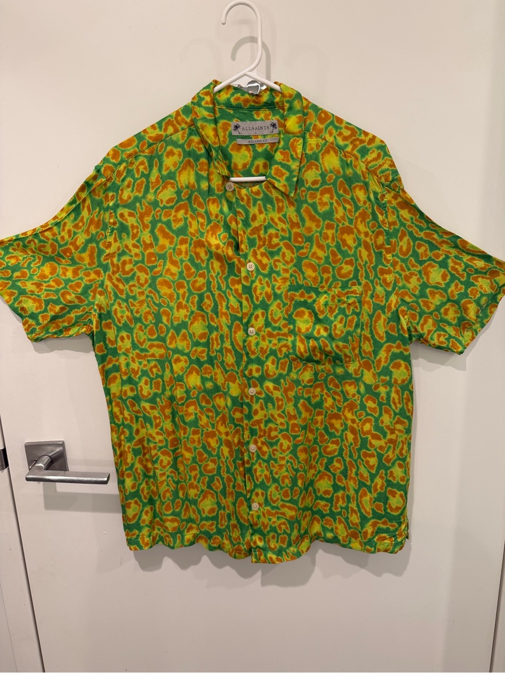 All Saints Leopaz Short Sleeve Shirt Men’s Size LARGE Neon Green Orange Leopard